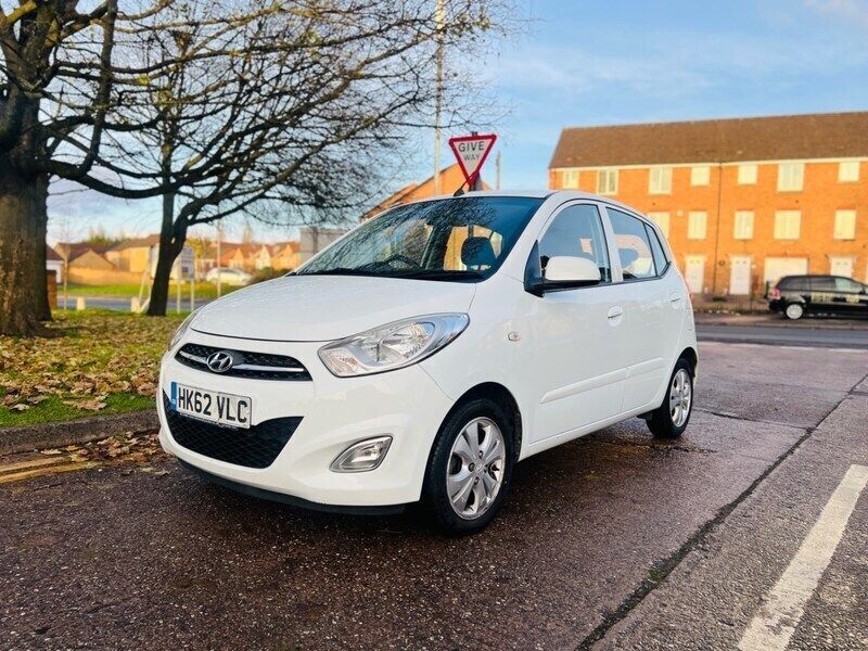 White Used 2013 Hyundai i10 Active Hatchback | £2,200 (Super price) - Image 1/4