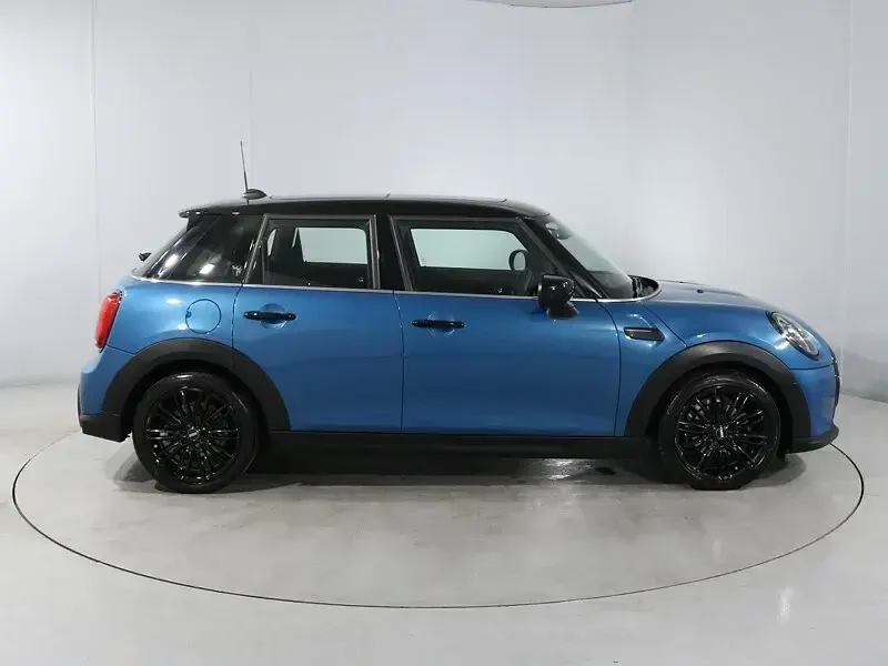 Used Mini Cooper Exclusive 136 HP (100 kW) 2022 Blue Hatchback