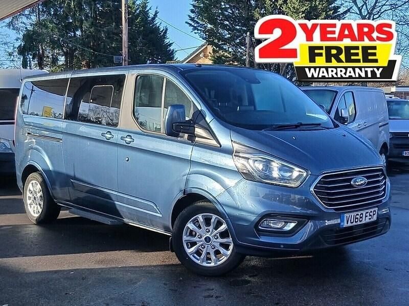 Used Ford Tourneo Titanium 130 HP (95 kW) 2018 Blue MPV