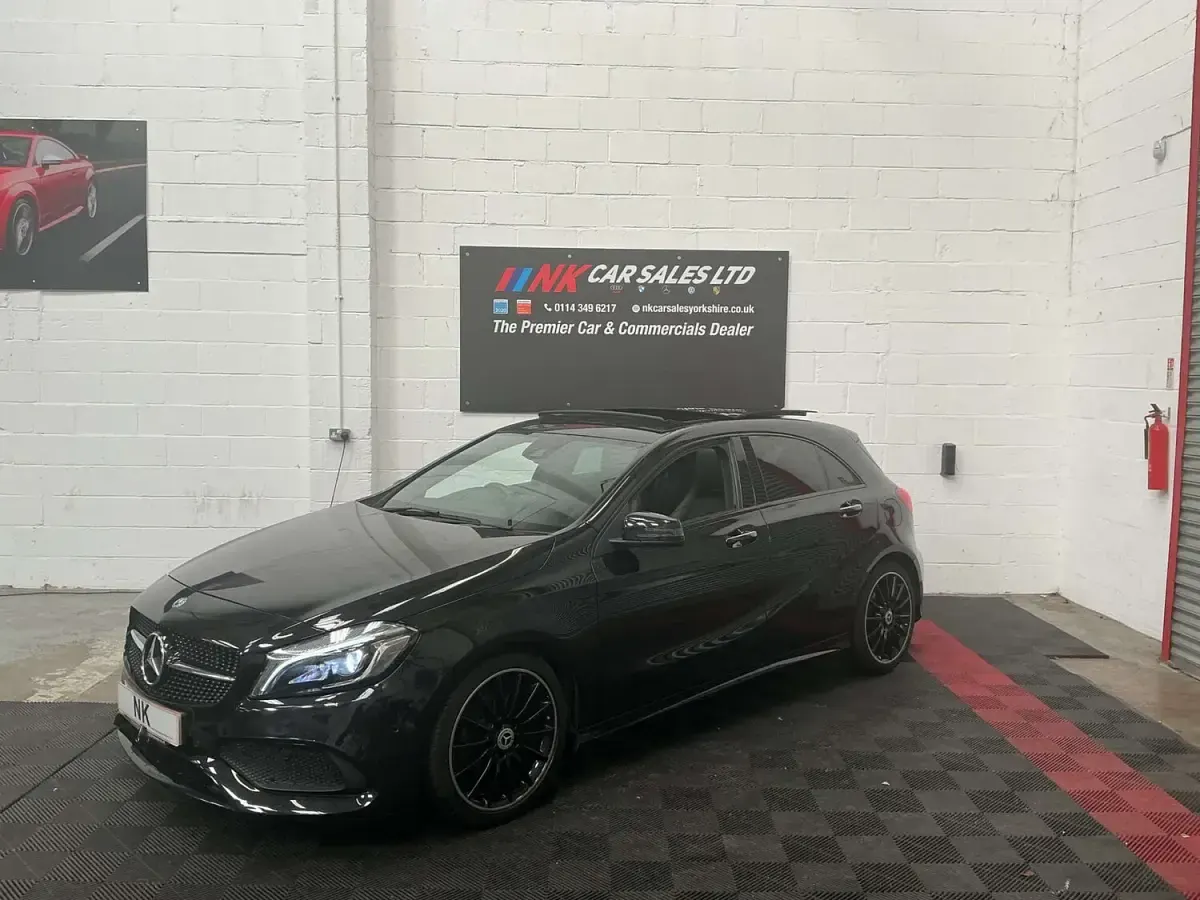 Used Mercedes A200 AMG Line Premium Plus 136 HP (100 kW) 2017 Black Hatchback