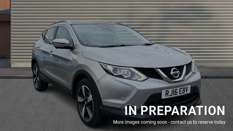 Silver Used 2016 Nissan Qashqai N-TEC SUV | £10,792 (Super price) - Image 1/4