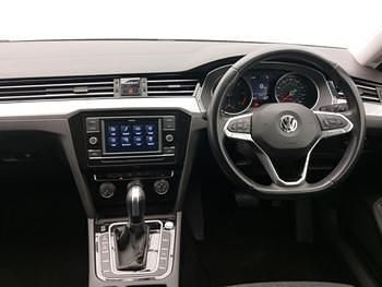 Used VW Passat SE 150 HP (110 kW) 2019 Black Sedan