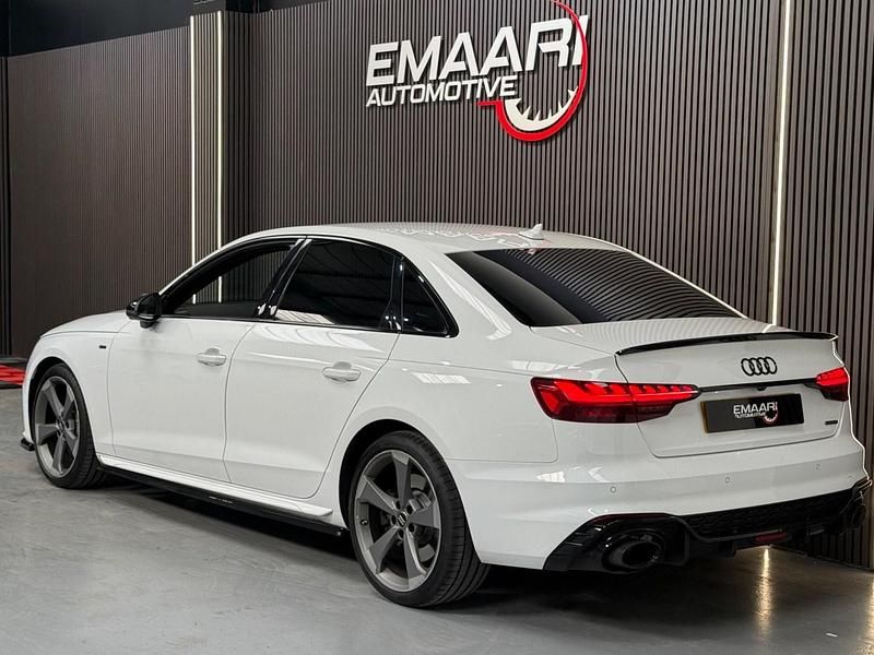Used Audi A4 Black Edition 245 HP (180 kW) 2019 White Sedan