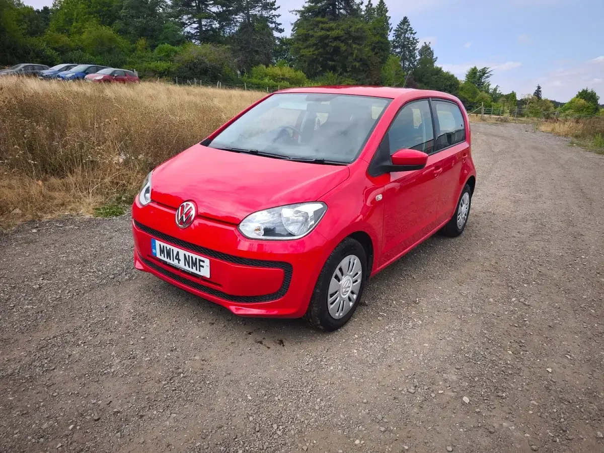 Used VW up! move up! 60 HP (44 kW) 2014 Red Hatchback