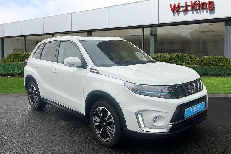 Superior white Used 2022 Suzuki Vitara SZ5 SUV | £16,995 (Good price) - Image 1/3