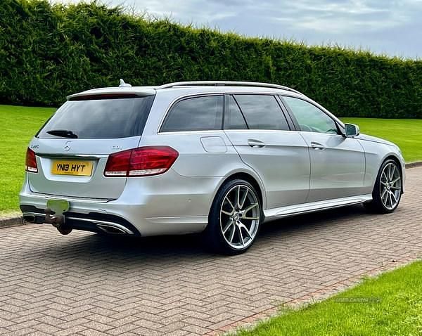 Used Mercedes E220 AMG 168 HP (123 kW) 2013 Silver Estate