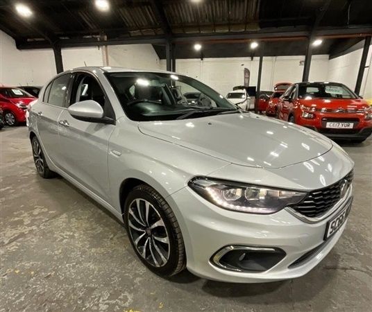 Grey Used 2016 Fiat Tipo Lounge Hatchback | £5,299 (Fair price) - Image 1/1