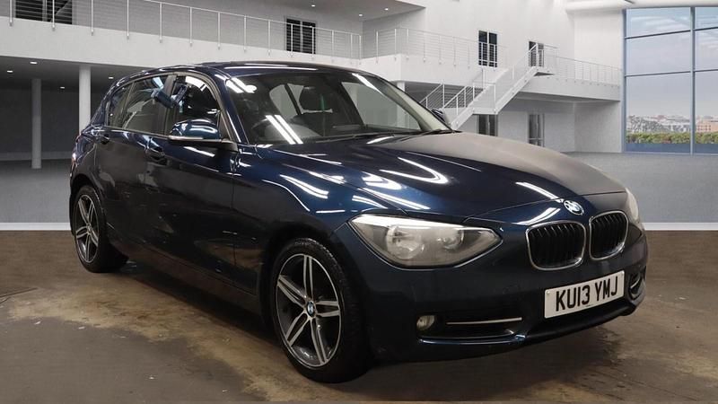 Used BMW 118 Sport Line 2013 Blue Hatchback