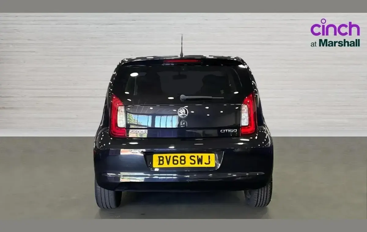 Used Skoda Citigo Colour Edition 60 HP (44 kW) 2018 Black Hatchback