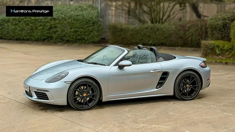 Used Porsche 718 Boxster 300 HP (220 kW) 2018 Silver Cabriolet
