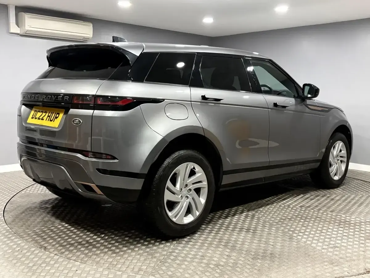 Usado Land Rover Range Rover evoque R-Dynamic 2022 Gris SUV