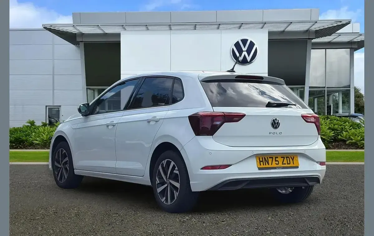 Used VW Polo Match 95 HP (69 kW) 2025 White Hatchback