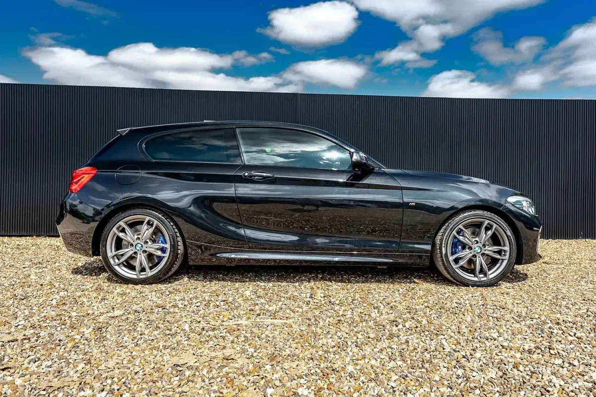 Used BMW M140 M Sport 340 HP (250 kW) 2017 Black Hatchback