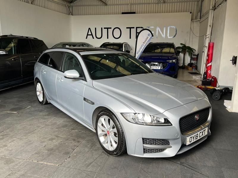Used Jaguar XF R-Sport 240 HP (176 kW) 2018 Silver Estate