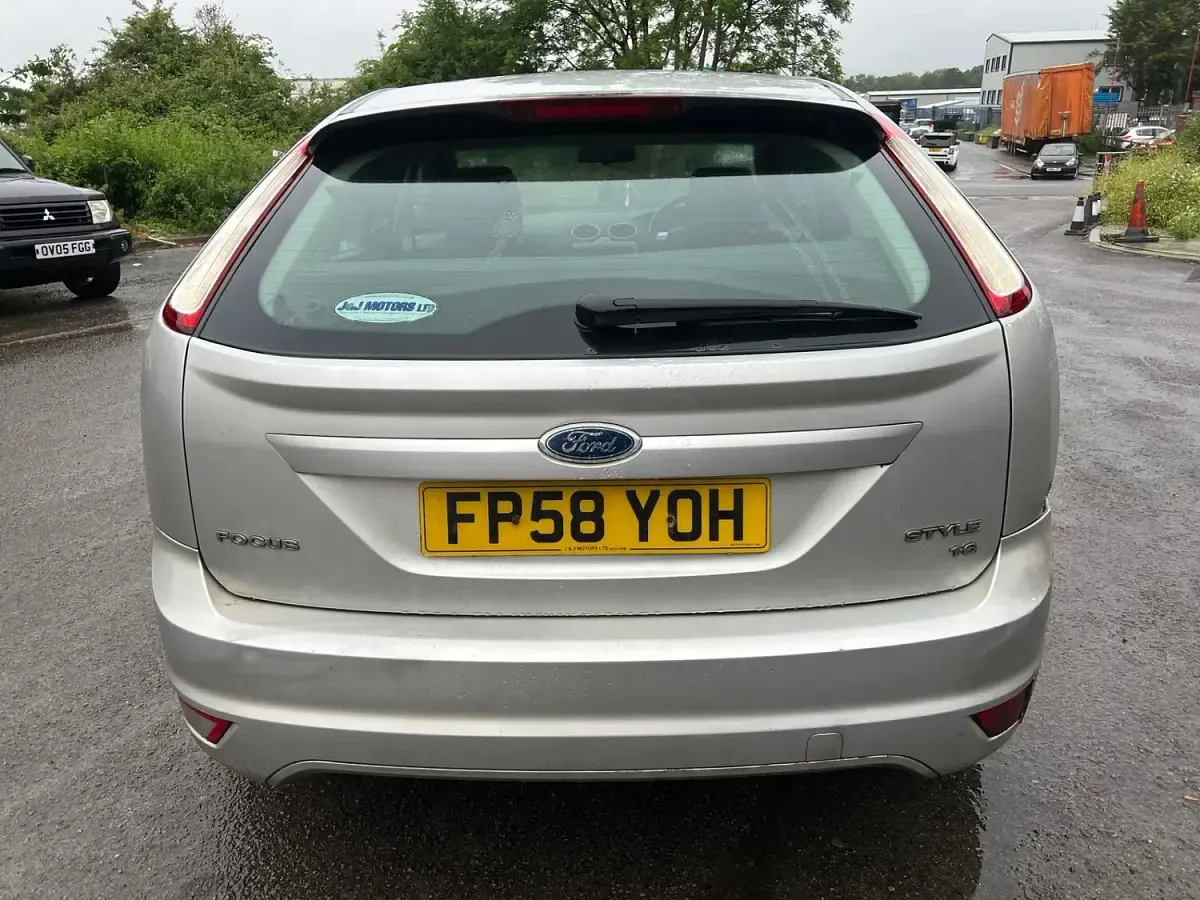 Used Ford Focus Style 2009 Silver Hatchback