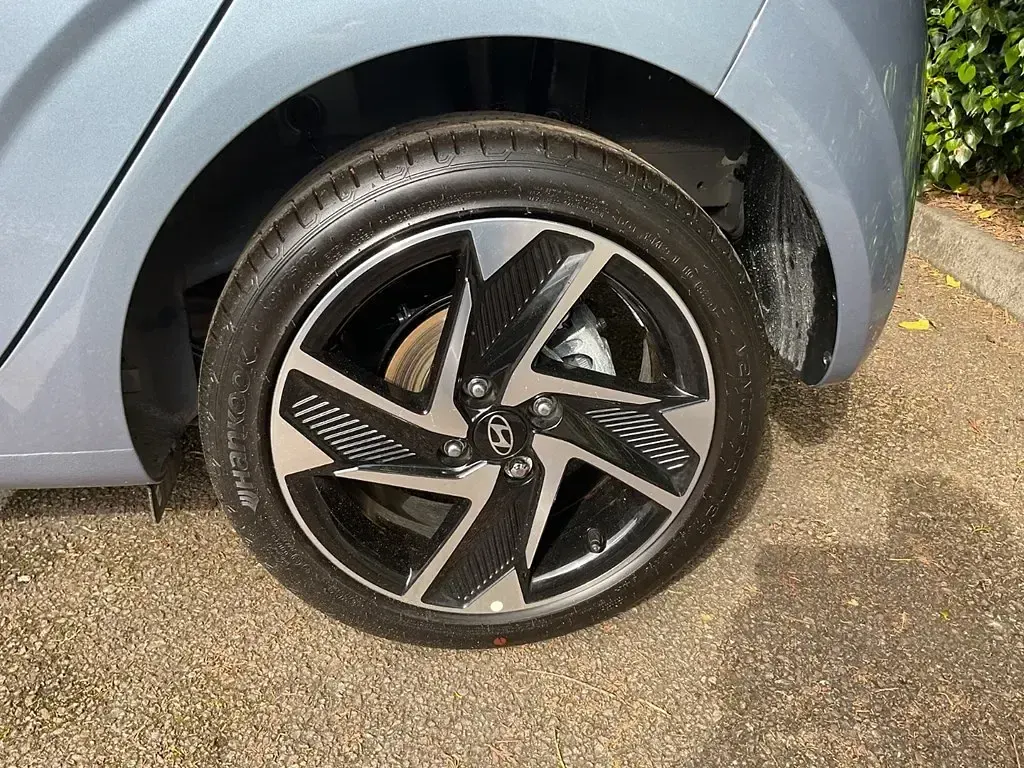 New Hyundai i10 Premium 77 HP (56 kW) 2025 Other Hatchback