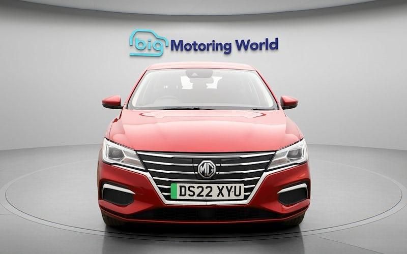 Used MG MG5 EV Excite 114 kW (156 HP) 2022 Red Estate
