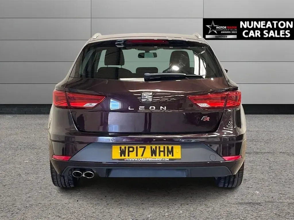 Used Seat Leon ST FR 150 HP (110 kW) 2017 Purple Estate