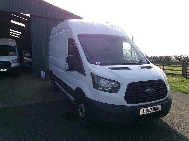 Used Ford Transit 130 HP (95 kW) 2018 White Van