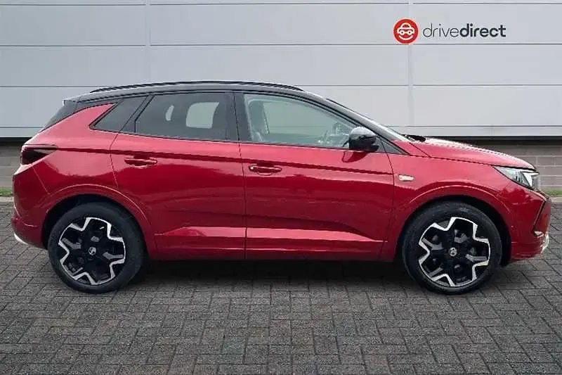 Used Vauxhall Grandland X Ultimate 130 HP (95 kW) 2023 Red SUV