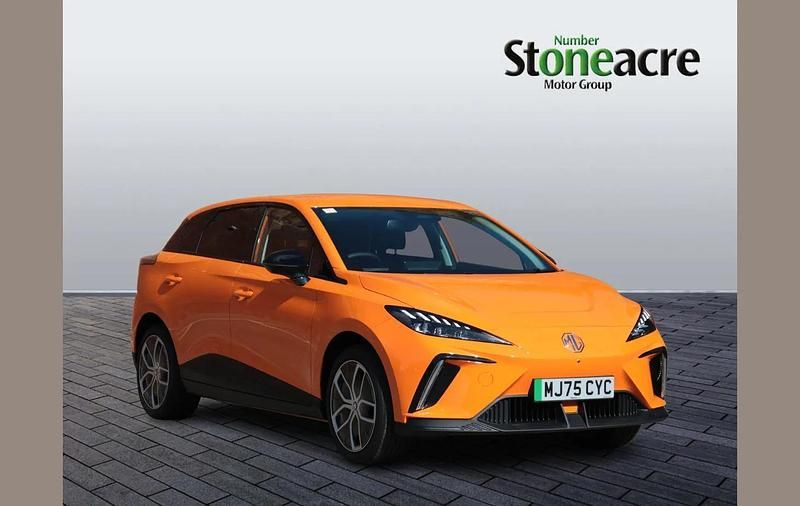 Orange New 2025 MG MG4 EV Trophy Hatchback | £21,499 (Good price) - Image 1/4