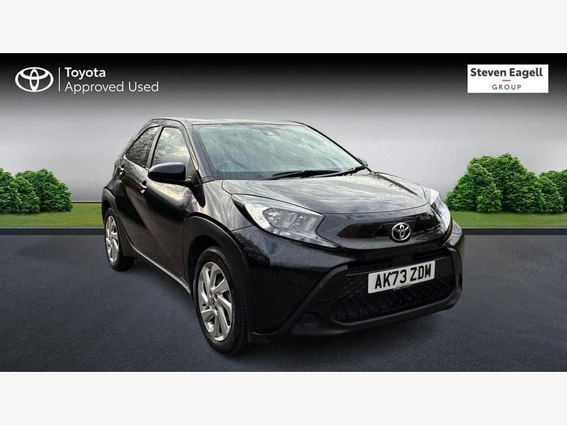 Black Used 2023 Toyota Aygo X PURE SUV | £14,498 - Image 1/3