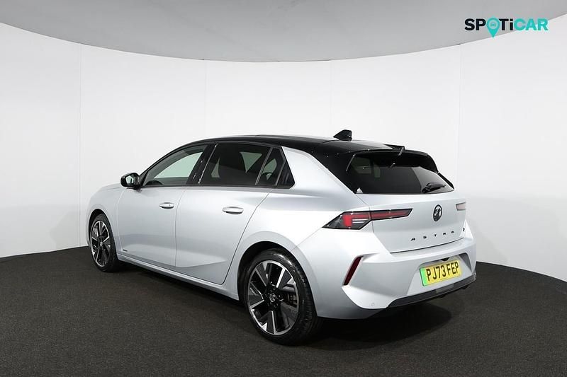 Used Vauxhall Astra Ultimate 114 kW (156 HP) 2023 Grey Hatchback
