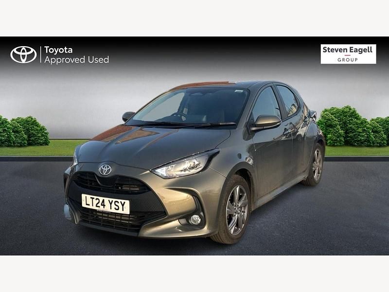 Used Toyota Yaris Hybrid 2024 Bronze Hatchback