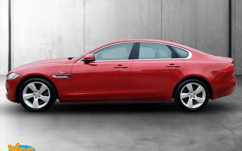 Used Jaguar XF Portfolio 179 HP (131 kW) 2020 Sedan