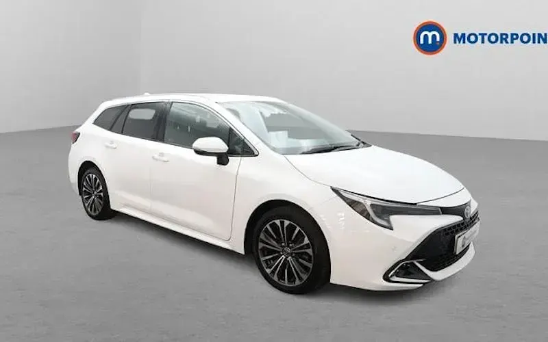 Used Toyota Corolla Design 140 HP (102 kW) 2023 Estate