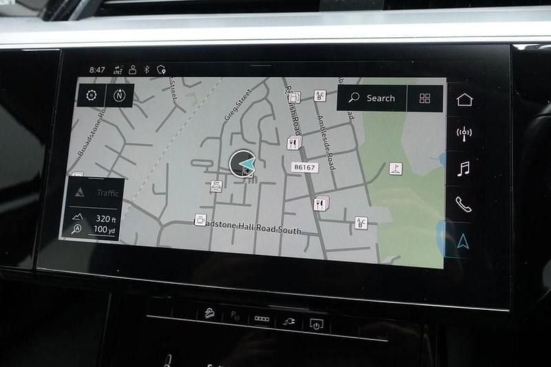 Used Audi e-tron Sport 230 kW (313 HP) 2022 Beige SUV