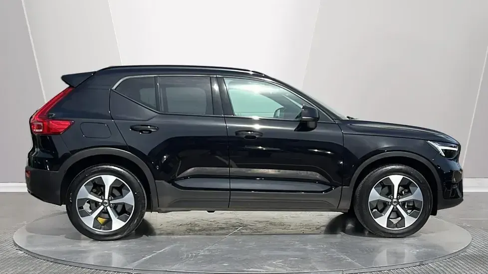 Used Volvo XC40 Ultimate 197 HP (144 kW) 2022 Black SUV