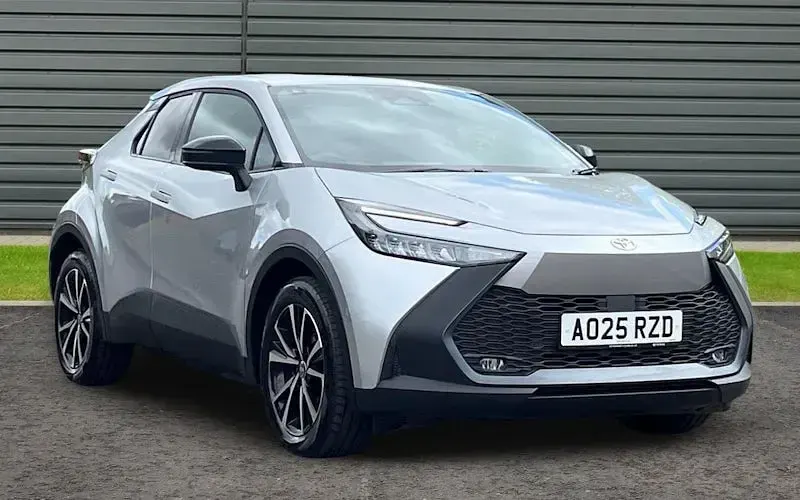 Used Toyota C-HR Design 223 HP (164 kW) 2025 SUV