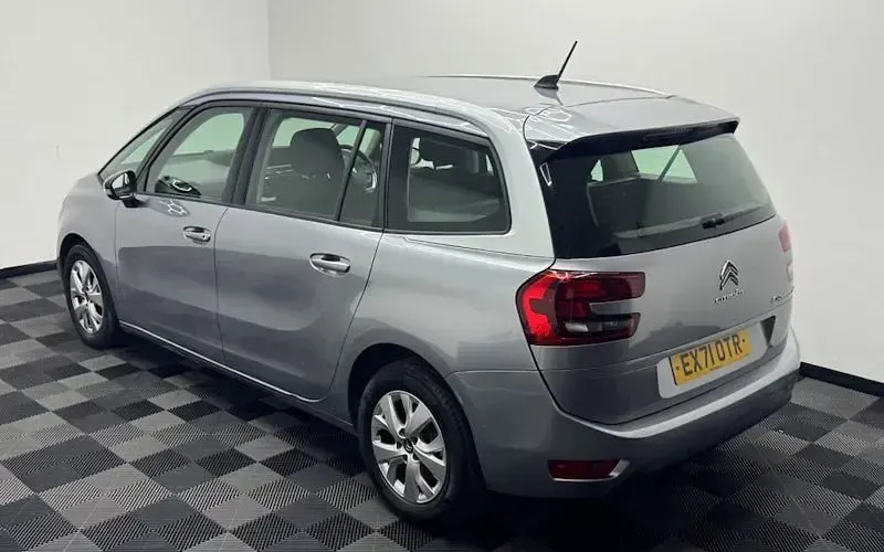 Used Citroën C4 SpaceTourer Live 131 HP (96 kW) 2021 MPV