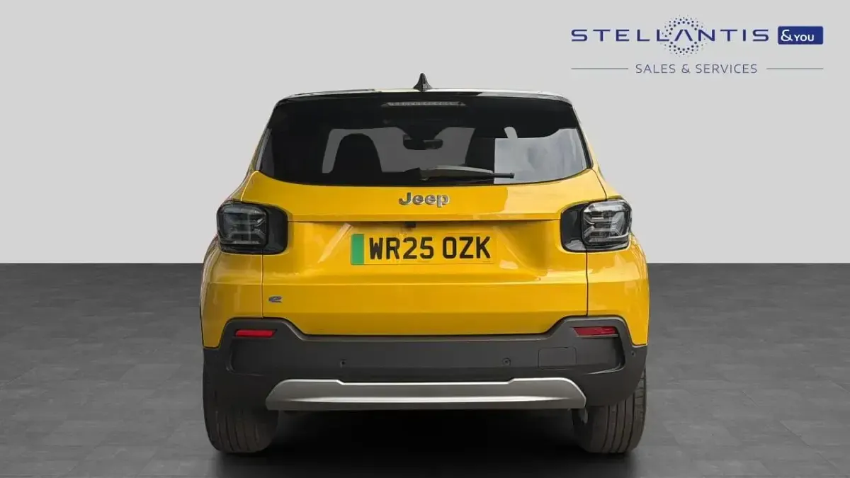 Used Jeep Avenger EV Summit 113 kW (154 HP) 2025 SUV