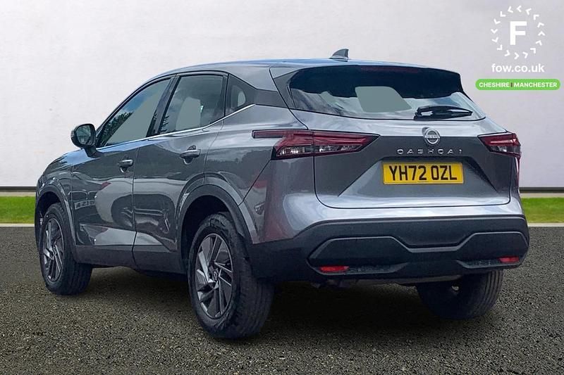 Used Nissan Qashqai Acenta Premium 2022 Grey SUV