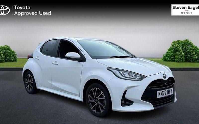 Used Toyota Yaris Hybrid Design 116 HP (85 kW) 2025 Hatchback