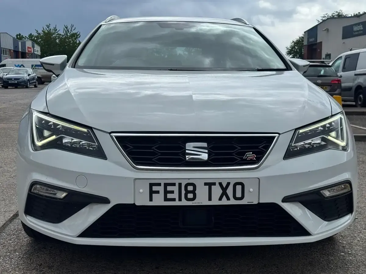 Used Seat Leon ST FR 2018 White Estate