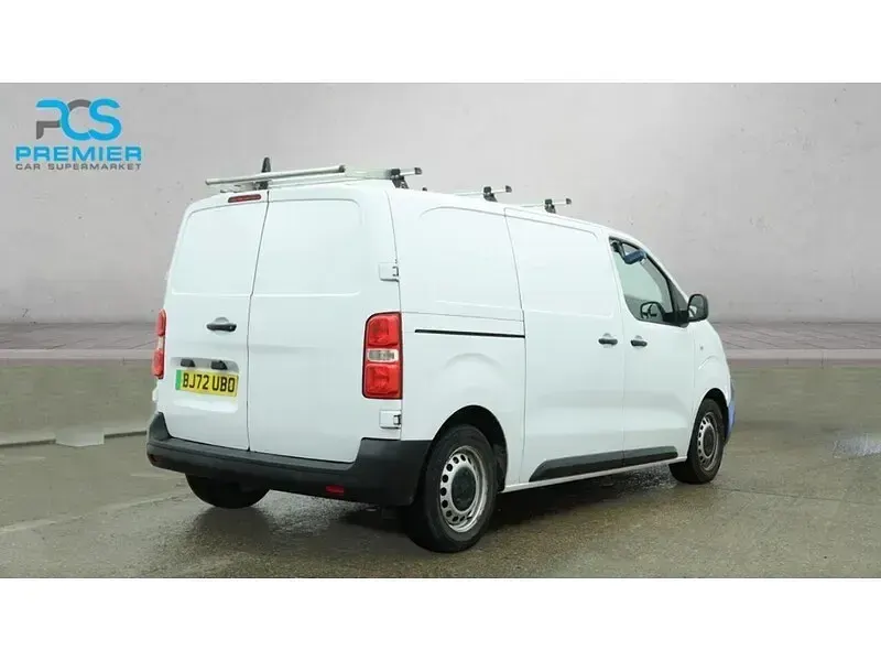 Second-hand Peugeot e-Expert 100 kW (136 CP) 2022 Alb Van