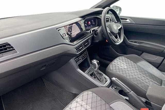 Used VW Polo R-line 115 HP (84 kW) 2025 Silver Hatchback