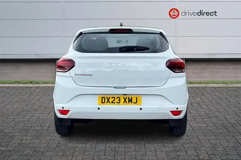 Used Dacia Sandero Expression 2023 White Hatchback