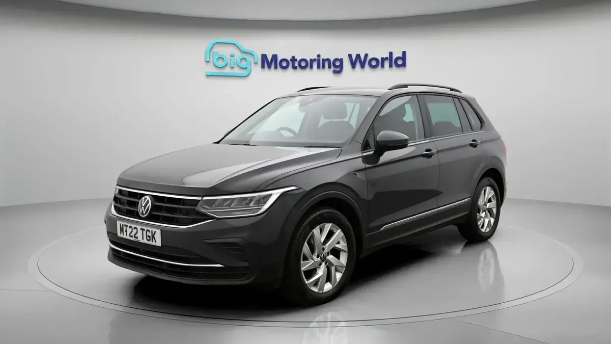 Used VW Tiguan Life 150 HP (110 kW) 2022 Grey SUV