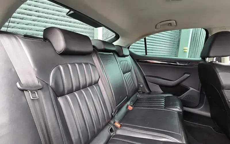 Second-hand Skoda Superb 150 CP (110 kW) 2018 Hatchback
