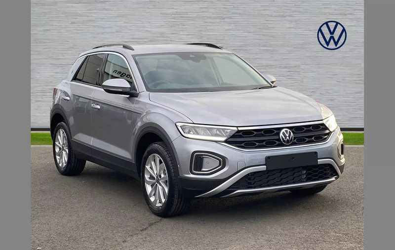 Other New 2024 VW T-Roc Match SUV | £28,699 (A bit pricey) - Image 1/4