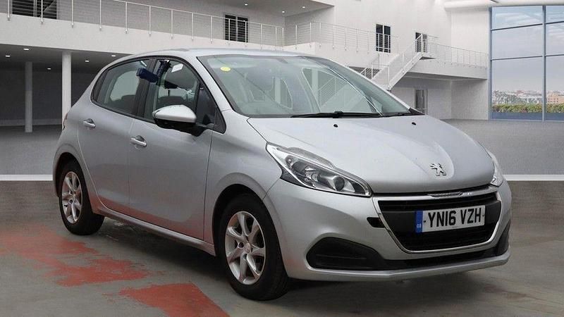 Silver Used 2016 Peugeot 208 Active Hatchback | £3,850 (Fair price) - Image 1/4