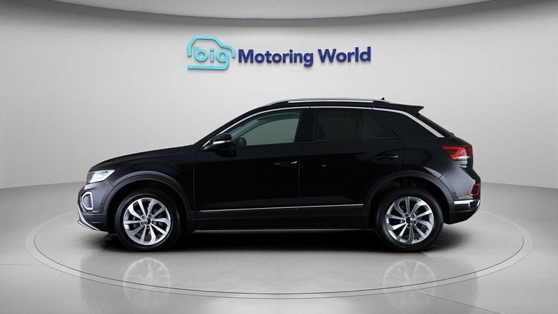 Used VW T-Roc Style 150 HP (110 kW) 2022 Black SUV