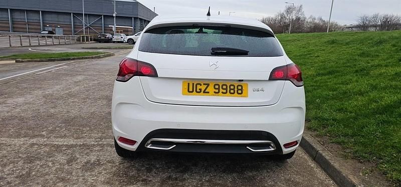 Used DS Automobiles DS4 Prestige 2016 White Hatchback