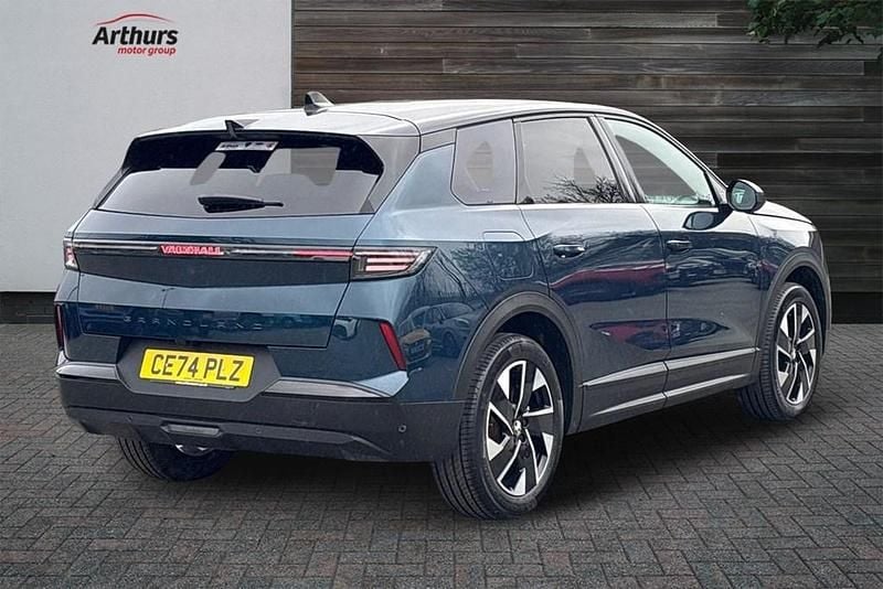 Second-hand Vauxhall Grandland X GSe 134 CP (98 kW) 2024 Albastru SUV