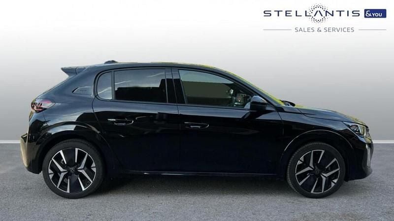 Used Peugeot 208 GT 99 HP (72 kW) 2025 Black Hatchback