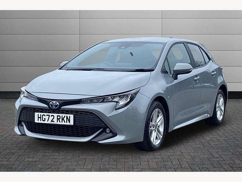 Used Toyota Corolla 140 HP (102 kW) 2023 Grey Hatchback